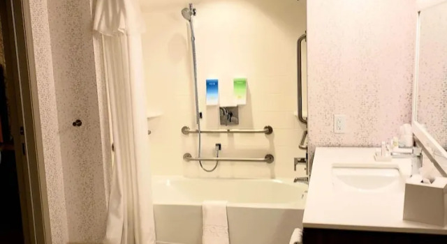 Люкс c 1 комнатой Home2 Suites By Hilton Beaufort