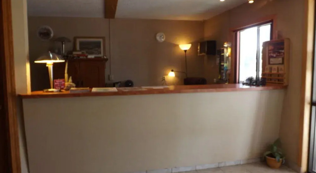 American Inn, Забронировать Отель Мердо штат Южная Дакота, рядом с South Dakota's Original 1880 Town