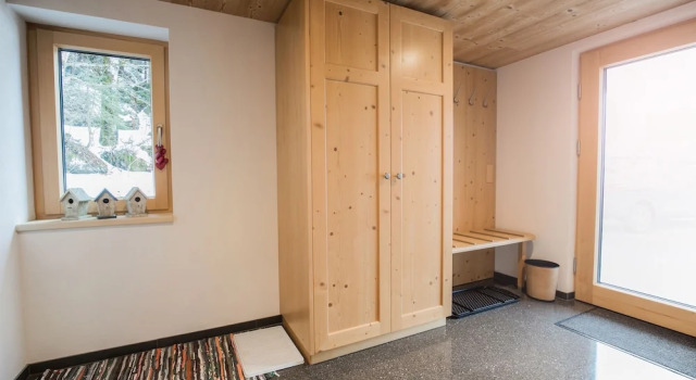 Carolines Appartement, Book Apartment Hotels in Vorarlberg with Parking, Parking