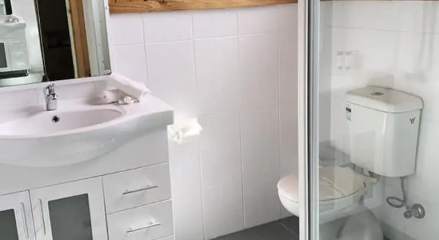 Четырёхместный номер Standard Cascades Motor Inn
