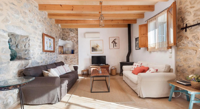 Cal Tio, Book Chalet Selva 
