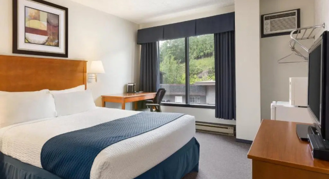Номер Deluxe Days Inn Kenora