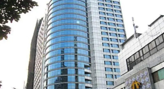 Полулюкс Deluxe Huaweida Hotel
