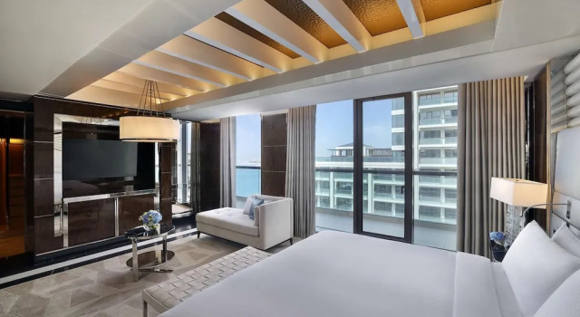 Люкс Presidential с видом на море Hilton Dubai Palm Jumeirah