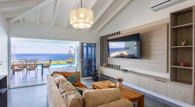 Blue Horizon Villa Infinity Pool Ocean Views, Rezervovat Vila Chaty v St. Marie, Chalupa