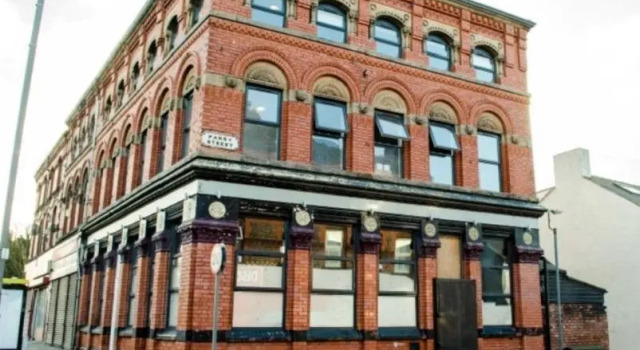 Seng i sovesal Trivelles Liverpool