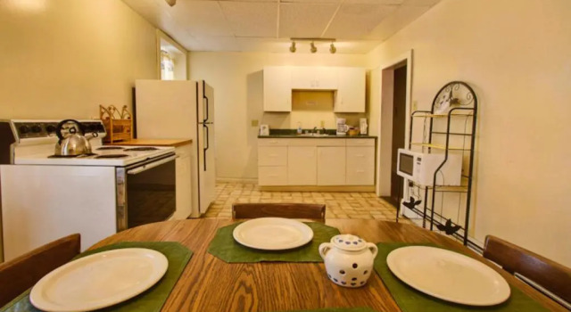 Люкс с 2 комнатами Suites on Main