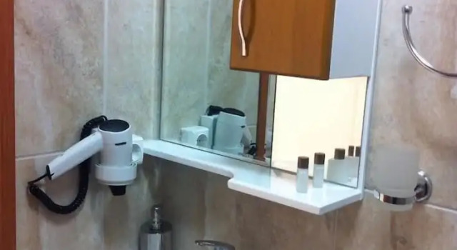 Четырёхместный номер Standard Gorur Hotel
