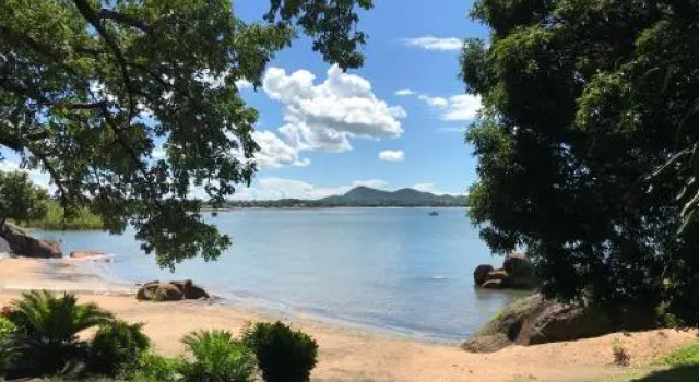Wheelhouse Marina, Book Hotel Salima 