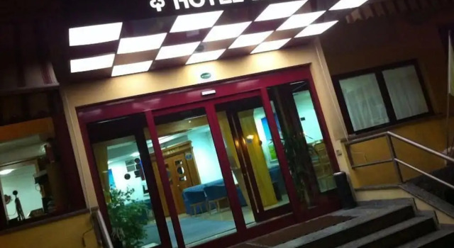 Hotel Europa Milano, Book Hotel Hotels in Rosate with Parking, Parking