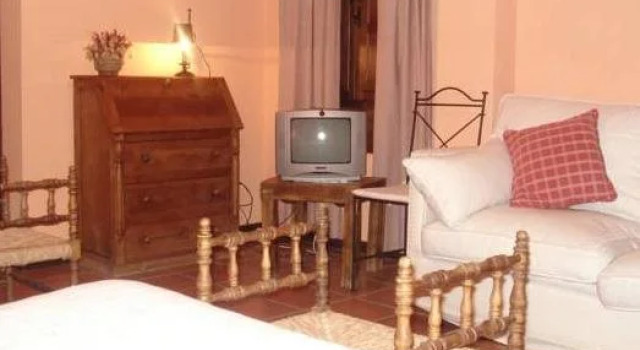 Hotel el Castellar, Book Hotel Hotels in Aragon with Parking, Parking