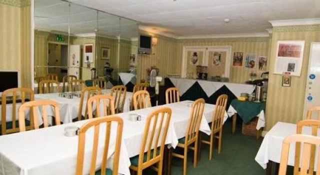 The Georgian Hotel