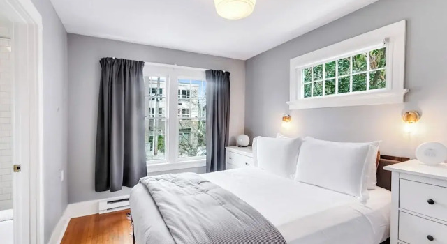 Montlake Hideaway in Spite House, Book Guesthouse Seattle Washington (state)