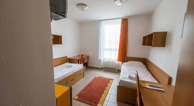 Campus Hotel, Забронировать Отель Дебрецен Хайду-Бихар, рядом с Főnix Hall
