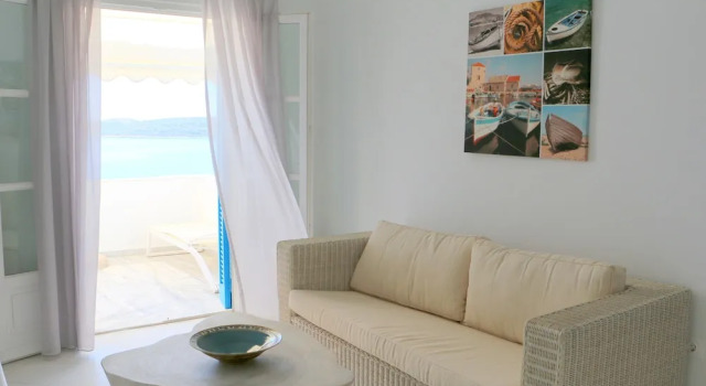 Апартаменты с 2 комнатами с балконом и с видом на море Grand Bleu Apartments & Villas