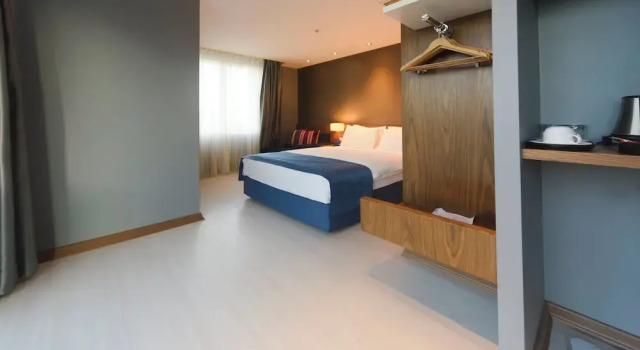 Номер Standard Holiday Inn Express Istanbul-Altunizade by IHG
