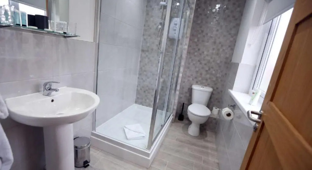 Трёхместный номер Standard Hotel 52 Stanley