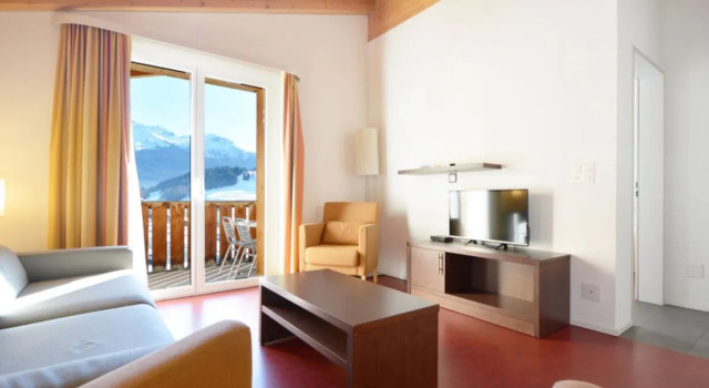 Surses Alpin 19186, Rezervovat Hotel Savognin Grisons