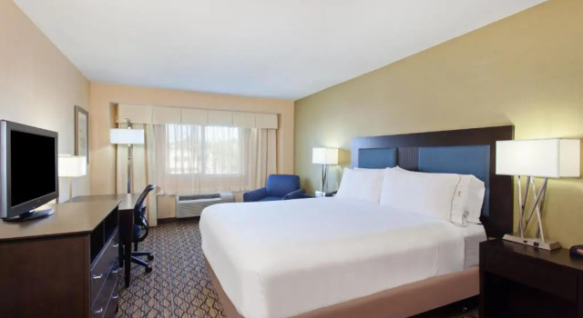 Двухместный номер Deluxe Holiday Inn Express Newport Beach by IHG
