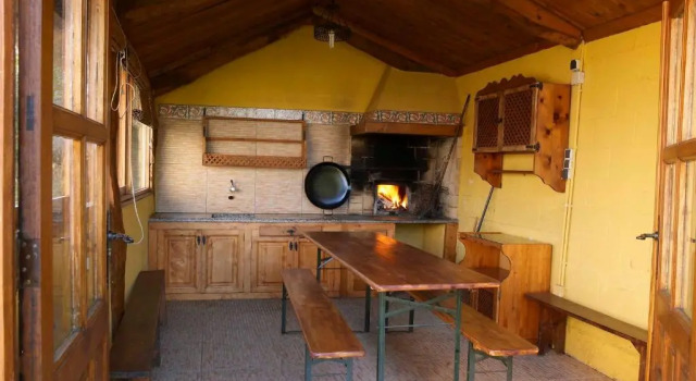 Коттедж с 4 комнатами Casa Rural O Carreiro