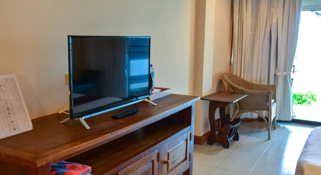 Sea Memories White Sand Beach Hotel