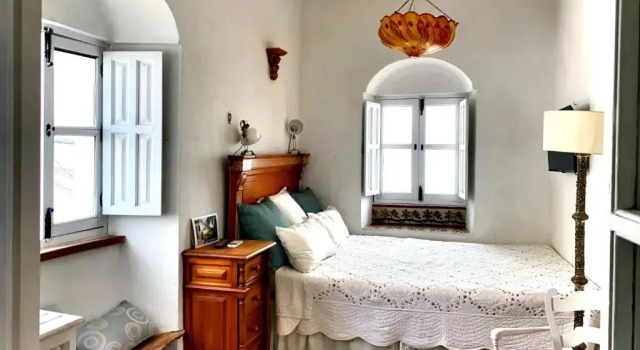 Casa del Artista Casas Vejer Debra, Забронировать Отель Отели Вехер-де-ла-Фронтера 3 звезды, рядом с Церковь Святого Спаса, 3*