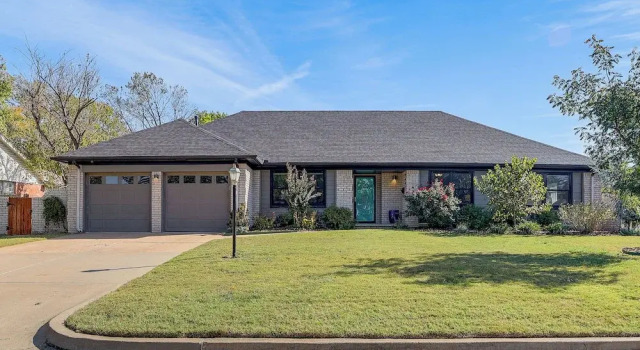 Pet-friendly Home w/ Yard: 8 Mi to Downtown Tulsa!, Prenota Casa vacanze Tulsa Oklahoma