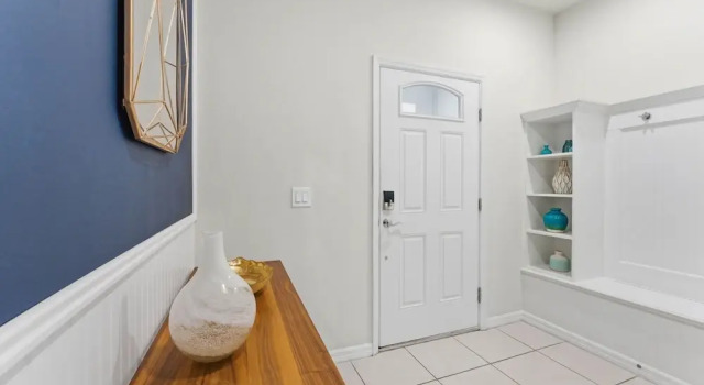 Spacious Disney Getaway, Sleeps 14