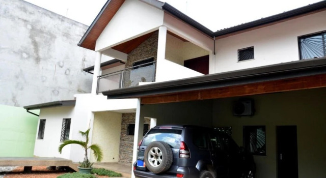 Villa Cocody Cité Des Arts, Prenota Villa Cottage a Abidjan, Cottage