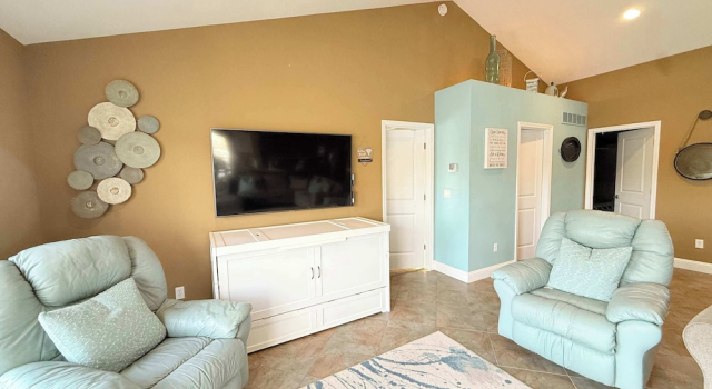 Eagle Ridge Retreat - Dock, Hot Tub & Game Room