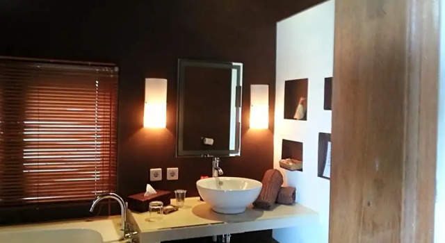Коттедж c 1 комнатой с видом на море Anda Amed Resort