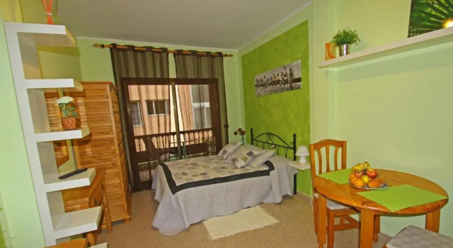 Студия с балконом Apartamentos Mesa