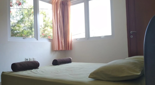 De Sutami Pasteur Villa by HouseinBandung, Réserver Villa Villas à Bandung, près de Karang Setra Swimming Complex, Villa
