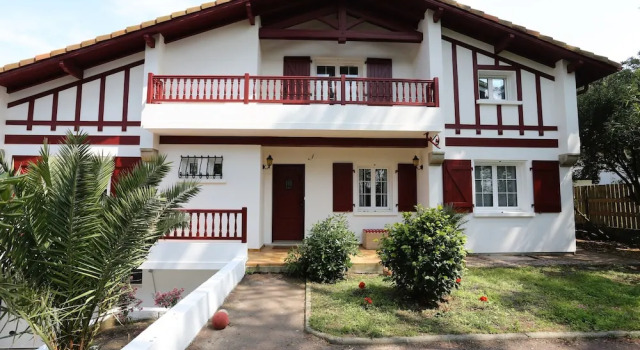 Chambre D'Hôtes D'Emilie, Забронировать Отель Англе French Basque Country