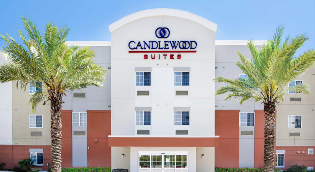 Candlewood Suites Houston NW - Willowbrook, Book Hotel Houston Houston