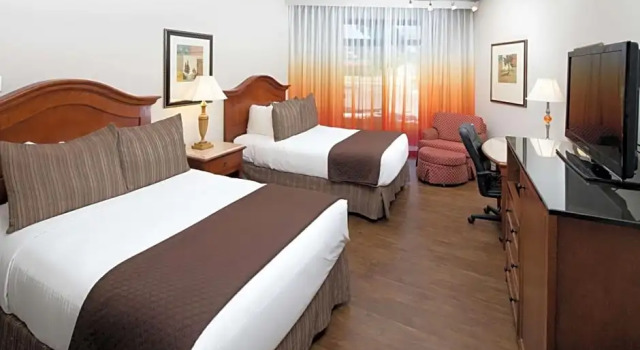 Номер Standard с видом на бассейн Red Lion Hotel Boise Downtowner