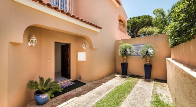 4 Bedrooms Private Pool Close To All Amenities, Rezervovat Vila Hotely v Sotavento s parkováním, Parkování