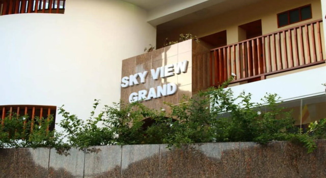 Sky View Grand, Забронировать Отель Отели Канди с парковкой, рядом с Стадион Богамбара, Парковка