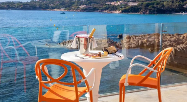 Люкс Superior Hotel le Jardin dEmile