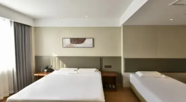 Семейный люкс Business Xingfuli Hotel (Yongcheng Jinbo Hotel)