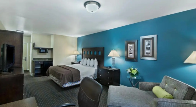 Люкс Oxford Suites Silverdale