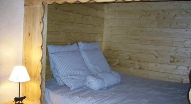 Chalet De Marie, Забронировать Шале Коттеджи Мон-де-Ланс, рядом с Горнолыжный подъемник Жандри 3S, Коттедж