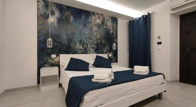 Tropea Travel's House