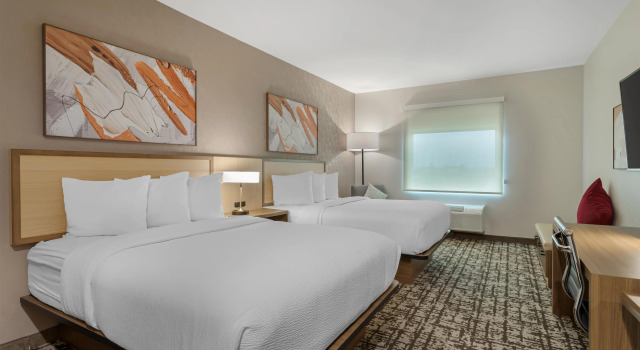 Четырёхместный номер Standard Best Western Plus Pearland/Houston Medical Center Hotel