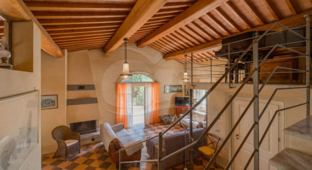 Elegant Villa Ivana 7/8 bed immersed in a green garden 600 meters from Reale beach-VILLA IVANA, Book Villa Villaer i Porto Azzurro, Villa