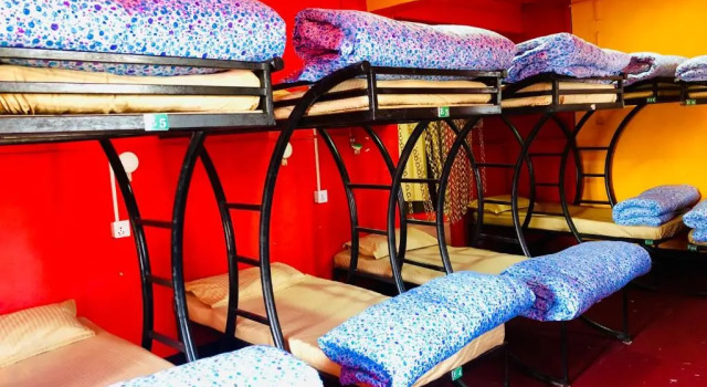 Кровать в общем номере Rest Up Kathmandu Hostel