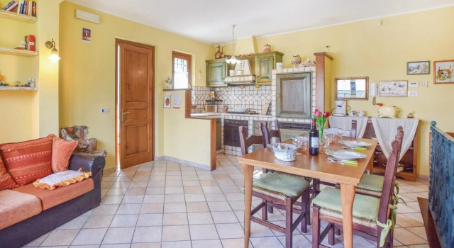 Pet Friendly Home In Camaiore -Lu, Забронировать Отель Отели в центре Камайоре, в центре