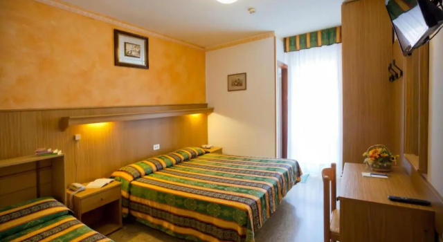 Номер Standard Hotel Kennedy
