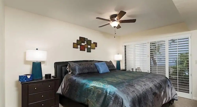 Royal Palm Condo By Signature Vacation Rentals, Забронировать Апартаменты/квартира Скотсдейл Phoenix Metropolitan Area, рядом с Солт Ривер Филдс эт Талкинг Стик