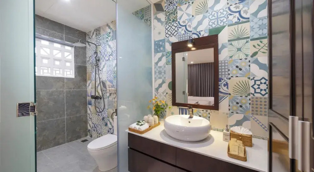 Семейное бунгало с видом на бассейн Coco Cottage Beachfront Resort
